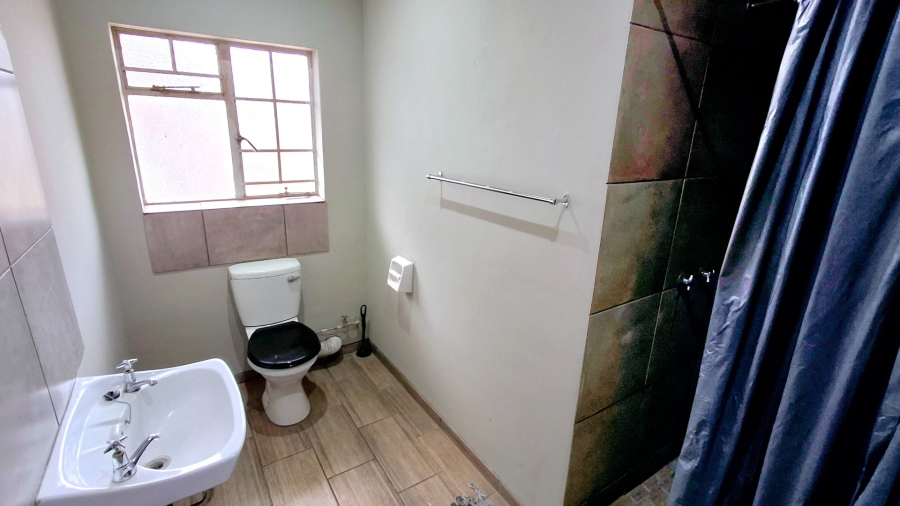 3 Bedroom Property for Sale in Roodia Free State